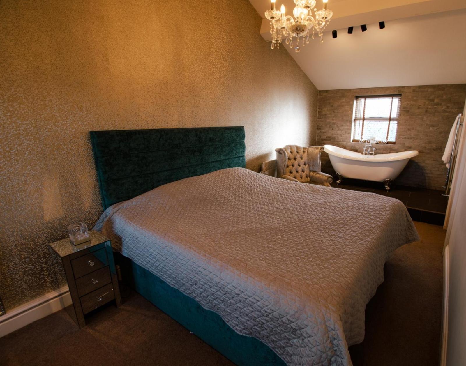 The George Wright Boutique Hotel, Bar & Restaurant 로더럼 외부 사진